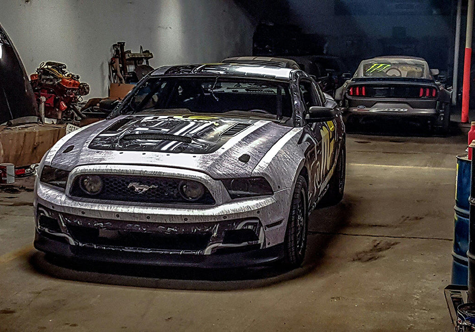 Nikki Frost: Mustang Maven on the Dragstrip