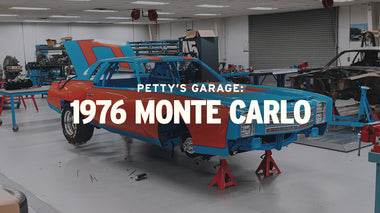 Featured build: Petty's Garage 1976 Monte Carlo