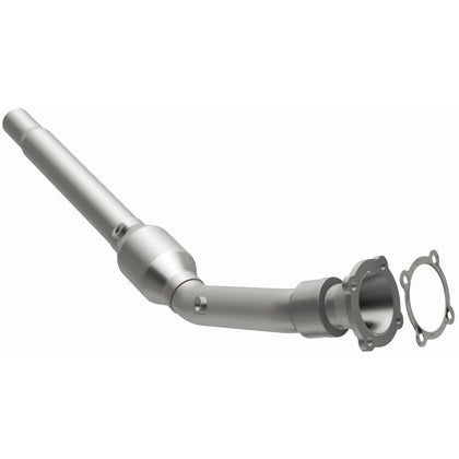 MagnaFlow Metallic Grade Federal / EPA Compliant Direct-Fit Catalytic Converter 16426