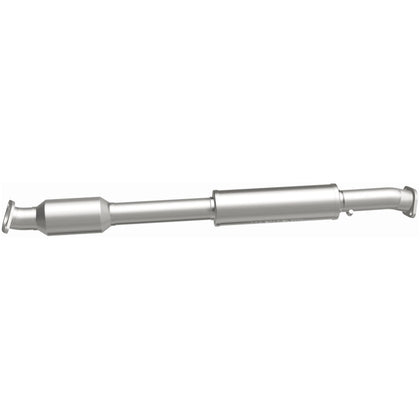 MagnaFlow OEM Grade Federal / EPA Compliant Direct-Fit Catalytic Converter 21-144