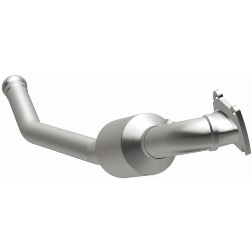 MagnaFlow OEM Grade Federal / EPA Compliant Direct-Fit Catalytic Converter 21-251