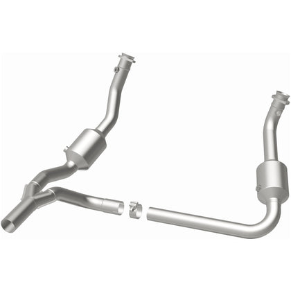 MagnaFlow 2010-2011 Jeep Wrangler 3.8L OEM Grade Federal / EPA Compliant Direct-Fit Catalytic Converter 21-458