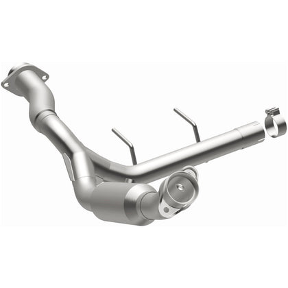 MagnaFlow 2015-2020 Ford F-150 5.0L OEM Grade Federal / EPA Compliant Direct-Fit Catalytic Converter 21-470