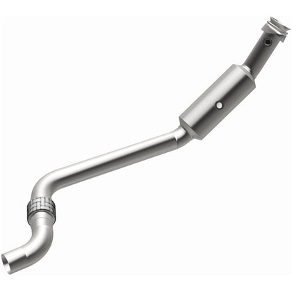 MagnaFlow 2015-2017 Ford Mustang 3.7L OEM Grade Federal / EPA Compliant Direct-Fit Catalytic Converter 21-473