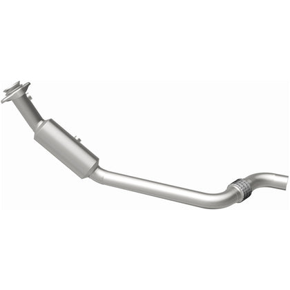 MagnaFlow 2015-2017 Ford Mustang 3.7L OEM Grade Federal / EPA Compliant Direct-Fit Catalytic Converter 21-473