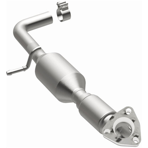 MagnaFlow 2014-2016 Cadillac ELR 1.4L / 2012-2015 Chevrolet Volt 1.4L OEM Grade Federal / EPA Compliant Direct-Fit Catalytic Converter 21-481