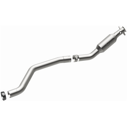 MagnaFlow OEM Grade Federal / EPA Compliant Direct-Fit Catalytic Converter 21-485