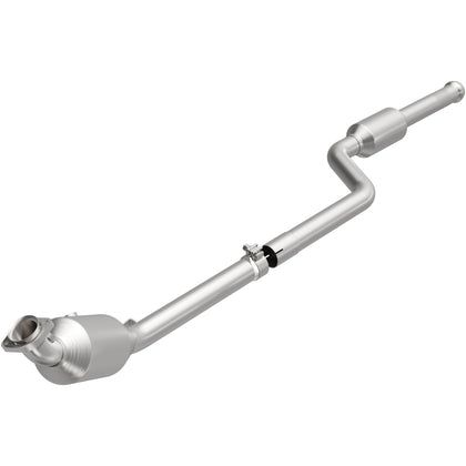 MagnaFlow OEM Grade Federal / EPA Compliant Direct-Fit Catalytic Converter 21-492