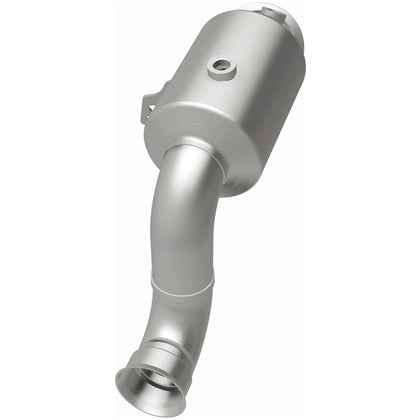 MagnaFlow OEM Grade Federal / EPA Compliant Direct-Fit Catalytic Converter 21-504