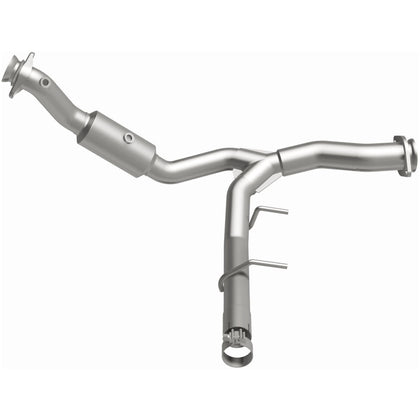 MagnaFlow 2015-2017 Ford Expedition 3.5L | 2015-2017 Lincoln Navigator 3.5L OEM Grade Federal / EPA Compliant Direct-Fit Catalytic Converter 21-528
