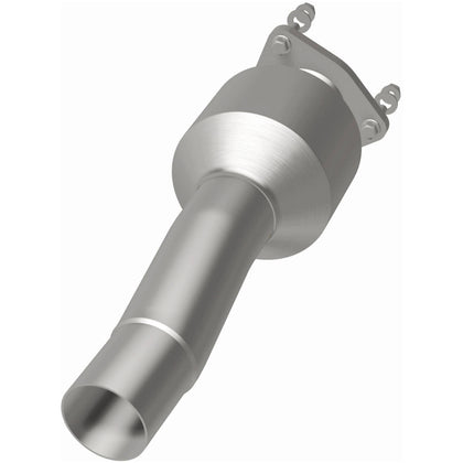 MagnaFlow 2012-2013 Land Rover Range Rover Evoque 2.0L | 2013-2015 Land Rover LR2 2.0L OEM Grade Federal / EPA Compliant Direct-Fit Catalytic Converter 21-538