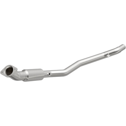 MagnaFlow OEM Grade Federal / EPA Compliant Direct-Fit Catalytic Converter 21-539