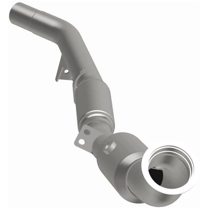 MagnaFlow OEM Grade Federal / EPA Compliant Direct-Fit Catalytic Converter 21-552