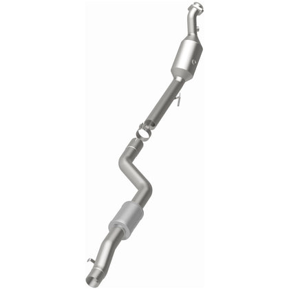 MagnaFlow 2007-2011 Mercedes-Benz S550 Base 5.5L | 2007-2008 Mercedes-Benz CL550 5.5L OEM Grade Federal / EPA Compliant Direct-Fit Catalytic Converter 21-569