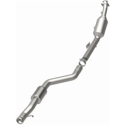 MagnaFlow 2007-2011 Mercedes-Benz S550 Base 5.5L | 2007-2008 Mercedes-Benz CL550 5.5L OEM Grade Federal / EPA Compliant Direct-Fit Catalytic Converter 21-570