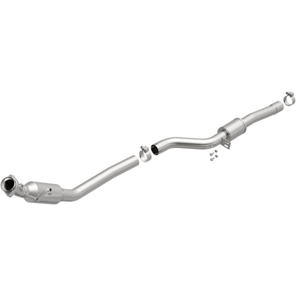 MagnaFlow 2013-2020 Mercedes-Benz SL550 4.7L OEM Grade Federal / EPA Compliant Direct-Fit Catalytic Converter 21-572