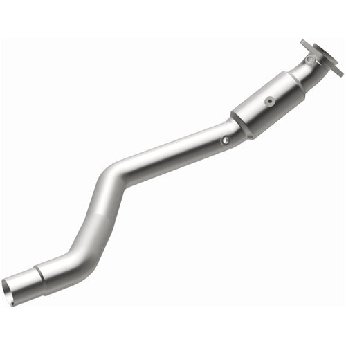 MagnaFlow OEM Grade Federal / EPA Compliant Direct-Fit Catalytic Converter 21-576