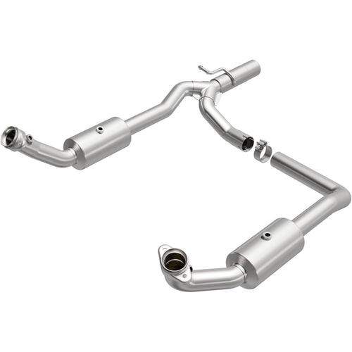 MagnaFlow OEM Grade Federal / EPA Compliant Direct-Fit Catalytic Converter 21-599