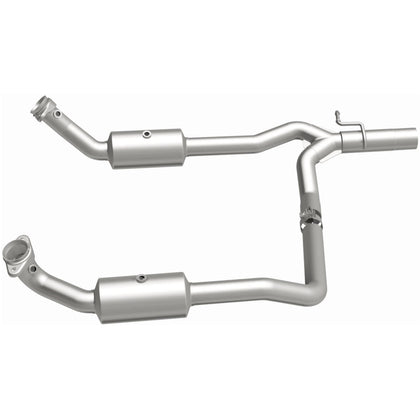 MagnaFlow OEM Grade Federal / EPA Compliant Direct-Fit Catalytic Converter 21-599