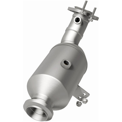 MagnaFlow OEM Grade Federal / EPA Compliant Direct-Fit Catalytic Converter 21-681