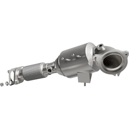 MagnaFlow 2014-2019 Ford Fiesta 1.6L OEM Grade Federal / EPA Compliant Direct-Fit Catalytic Converter 21-711