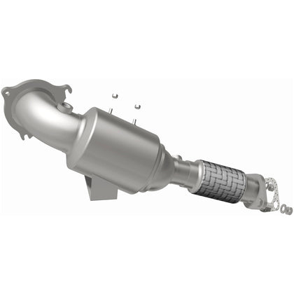 MagnaFlow 2014-2019 Ford Fiesta 1.6L OEM Grade Federal / EPA Compliant Direct-Fit Catalytic Converter 21-711