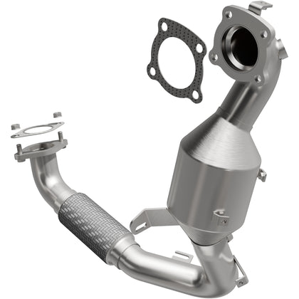 MagnaFlow 2015-2018 Ford Focus 1.0L OEM Grade Federal / EPA Compliant Direct-Fit Catalytic Converter 21-715