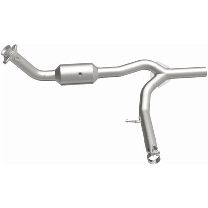 MagnaFlow 2007-2008 Ford F-150 4.6L OEM Grade Federal / EPA Compliant Direct-Fit Catalytic Converter 21-834