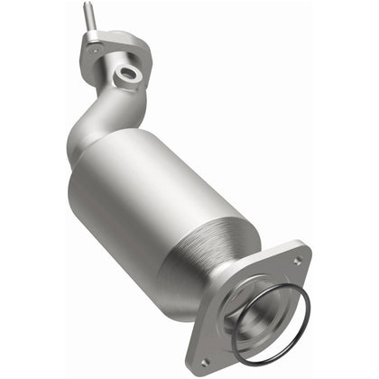 MagnaFlow OEM Grade Federal / EPA Compliant Direct-Fit Catalytic Converter 21-916