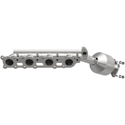 MagnaFlow 2016-2023 Lexus GX460 4.6L OEM Grade Federal / EPA Compliant Direct-Fit Manifold Catalytic Converter 22-018