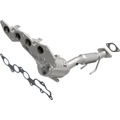 MagnaFlow 2013-2020 Ford Fusion 2.5L OEM Grade Federal / EPA Compliant Direct-Fit Manifold Catalytic Converter 22-167