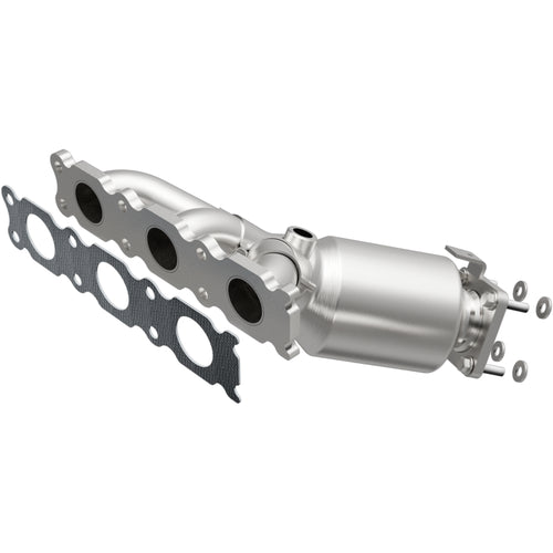 MagnaFlow 2011-2014 Volvo XC90 3.2L OEM Grade Federal / EPA Compliant Direct-Fit Manifold Catalytic Converter 22-173