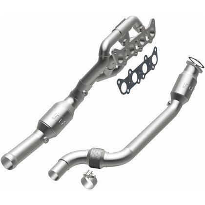 MagnaFlow 2015-2023 Ford Mustang 5.0L OEM Grade Federal / EPA Compliant Direct-Fit Manifold Catalytic Converter 22-214