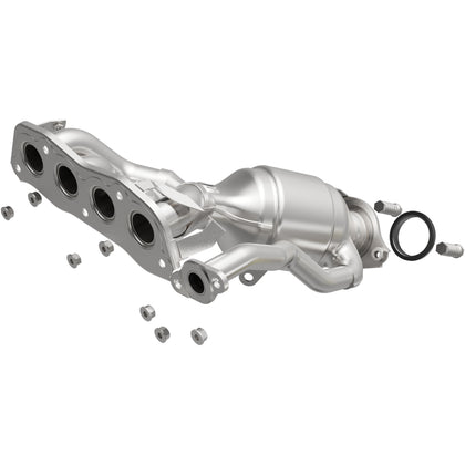 MagnaFlow 2019-2022 Lexus UX200 2.0L | 2019-2020 Toyota Corolla 2.0L OEM Grade Federal / EPA Compliant Direct-Fit Manifold Catalytic Converter 22-262