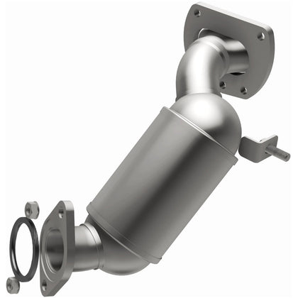 MagnaFlow 2020 Toyota Highlander 3.5L OEM Grade Federal / EPA Compliant Direct-Fit Manifold Catalytic Converter 22-270