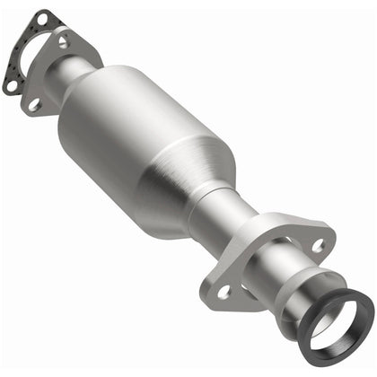 MagnaFlow Standard Grade Federal / EPA Compliant Direct-Fit Catalytic Converter 22636