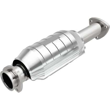 MagnaFlow 1986-1990 Saab 900 2.0L Standard Grade Federal / EPA Compliant Direct-Fit Catalytic Converter 22834
