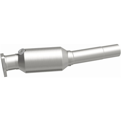 MagnaFlow Standard Grade Federal / EPA Compliant Direct-Fit Catalytic Converter 22915