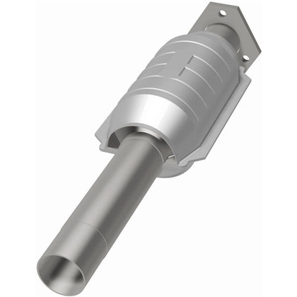 MagnaFlow 1986-1992 Volkswagen Jetta 1.8L | 1990-1992 Volkswagen Golf 1.8L Standard Grade Federal / EPA Compliant Direct-Fit Catalytic Converter 22917