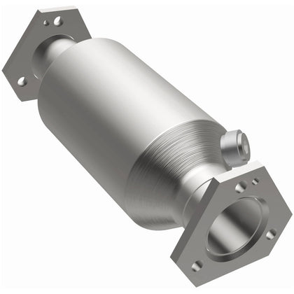 MagnaFlow Standard Grade Federal / EPA Compliant Direct-Fit Catalytic Converter 22918