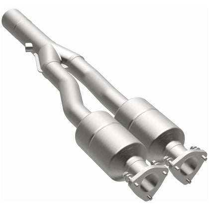 MagnaFlow HM Grade Federal / EPA Compliant Direct-Fit Catalytic Converter 22937