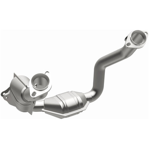 MagnaFlow 2001-2003 Ford Ranger 3.0L OEM Grade Federal / EPA Compliant Direct-Fit Catalytic Converter 23-038