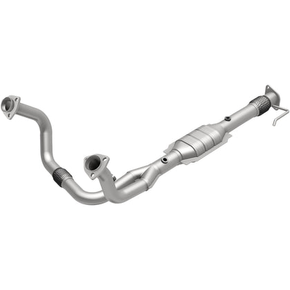 MagnaFlow 1996-1997 Isuzu Rodeo 3.2L | 1996-1997 Honda Passport 3.2L HM Grade Federal / EPA Compliant Direct-Fit Catalytic Converter 23025