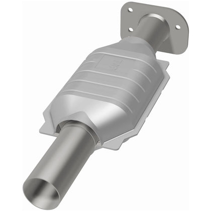 MagnaFlow Standard Grade Federal / EPA Compliant Direct-Fit Catalytic Converter 23121