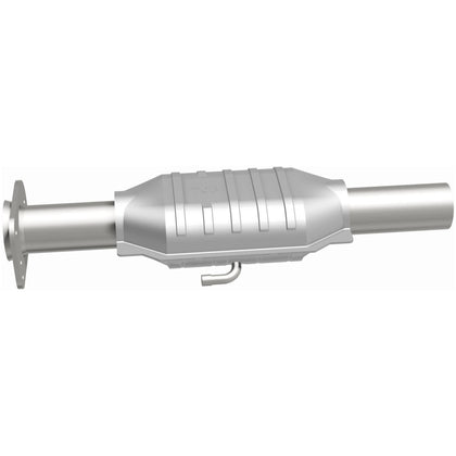 MagnaFlow Standard Grade Federal / EPA Compliant Direct-Fit Catalytic Converter 23121