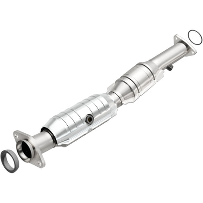 MagnaFlow HM Grade Federal / EPA Compliant Direct-Fit Catalytic Converter 23137