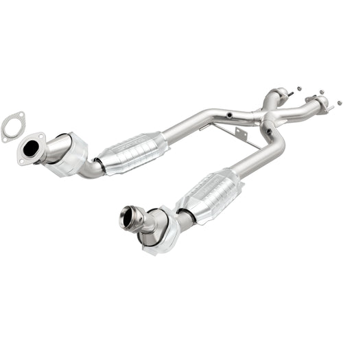 MagnaFlow 1996-1998 Ford Mustang SVT Cobra 4.6L HM Grade Federal / EPA Compliant Direct-Fit Catalytic Converter 23163