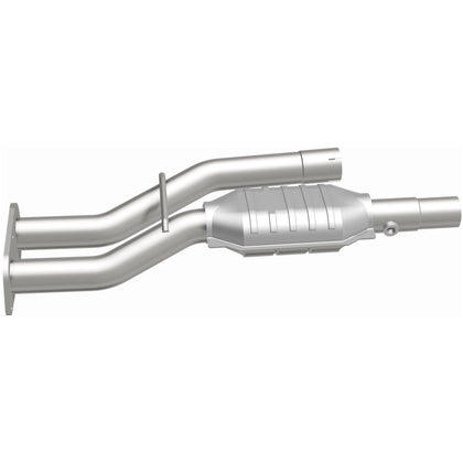 MagnaFlow HM Grade Federal / EPA Compliant Direct-Fit Catalytic Converter 23179