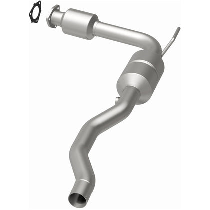 MagnaFlow 1997-2003 Volkswagen EuroVan 2.8L HM Grade Federal / EPA Compliant Direct-Fit Catalytic Converter 23181