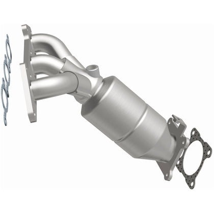 MagnaFlow 2002-2004 Volvo S80 2.9L HM Grade Federal / EPA Compliant Direct-Fit Manifold Catalytic Converter 23213